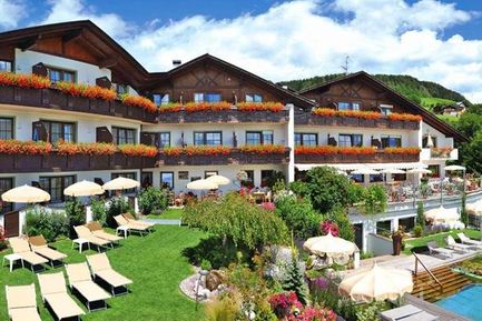 Hotel Hirzer (S. Martino in Passiria) in inverno