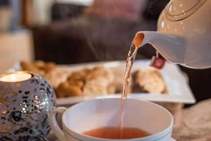 Feel Christmas Again