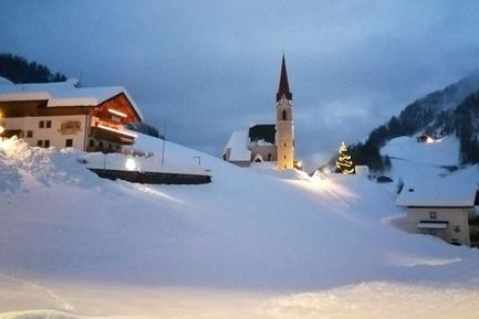 Gasthof Pension Trausberg (Moso in Passiria) in inverno