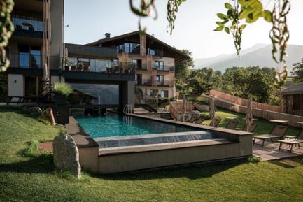 Maraias Luxury Suites & Apartments (Malles / Burgusio) in estate