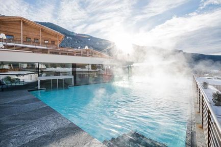 Alpine Nature Hotel Stoll