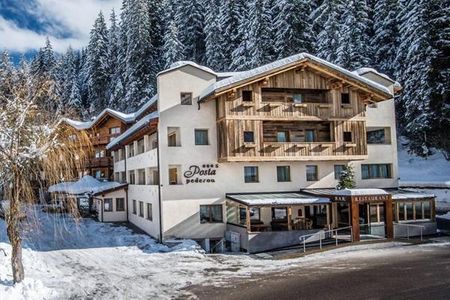 Gasthof Posta Pederoa (Wengen) im Winter