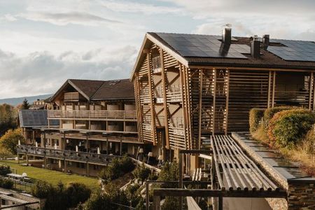 Hotel Valentinerhof (Seis am Schlern / St. Valentin) im Sommer