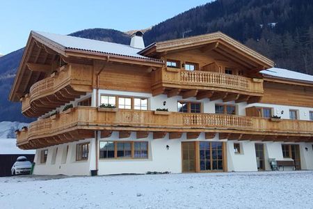 Bruggerhof am Klausberg (Valle Aurina / Cadipietra) in inverno