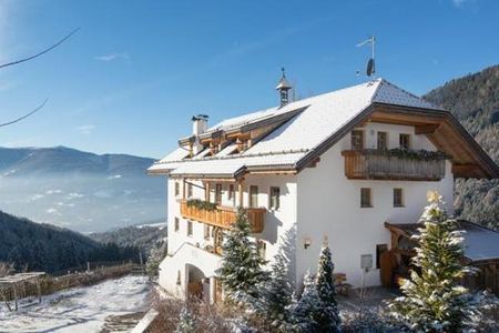 Bärntalerhof (Falzes) in inverno