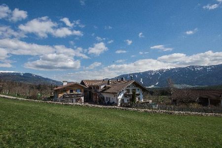 Unterschöpferhof (Falzes) in estate