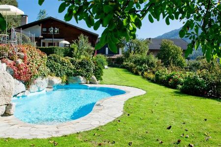 Residence Obermoarhof (Vintl / Obervintl) im Sommer