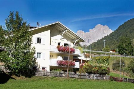 Haus Angelika (Welschnofen) im Sommer