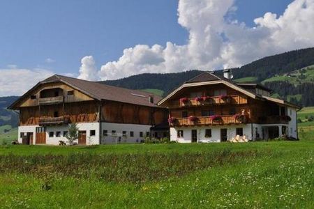 Burgerhof (Toblach) im Sommer