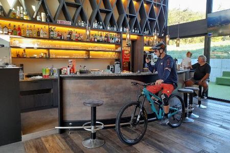 Hotel Wochtla Buam (Bruneck / Stegen) im Sommer