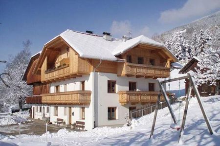 Kasserhof (Falzes) in inverno