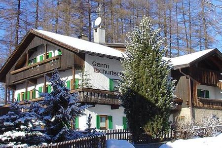 Garni Tschurtschenthaler (Sesto / San Vito) in inverno