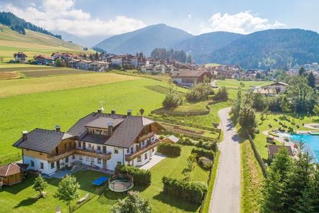 Weberhof (Dobbiaco) in estate