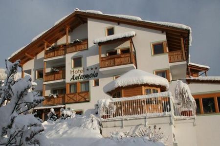 Hotel Antermoia (St. Martin in Thurn / Antermoia) im Winter