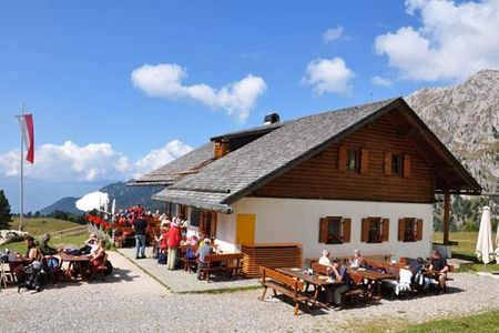 Gampen Alm (Villnöß) im Sommer
