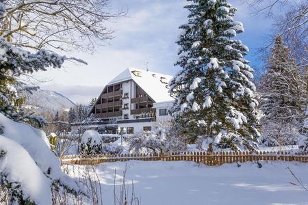 Hotel Royal Hinterhuber (Brunico / Riscone) in inverno