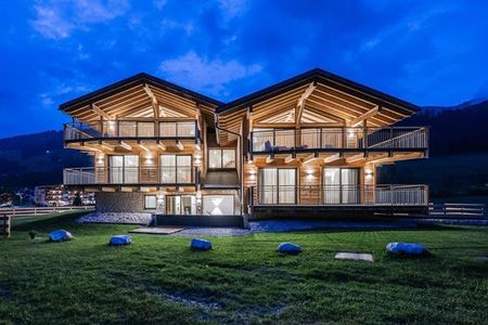 Vista Chalets (Sexten) im Sommer