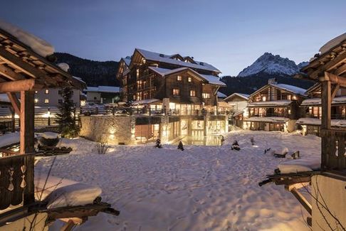 Post Alpina - Family Mountain Chalets
