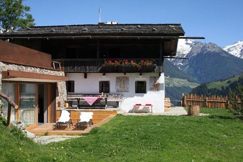 Mountain Chalet Obertreyen