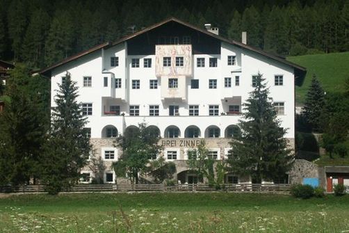 Hotel Drei Zinnen