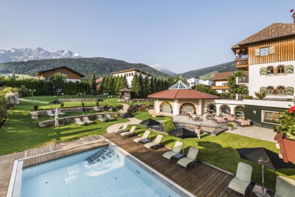 Mirabell Dolomites Hotel - Luxury Ayurveda & SPA