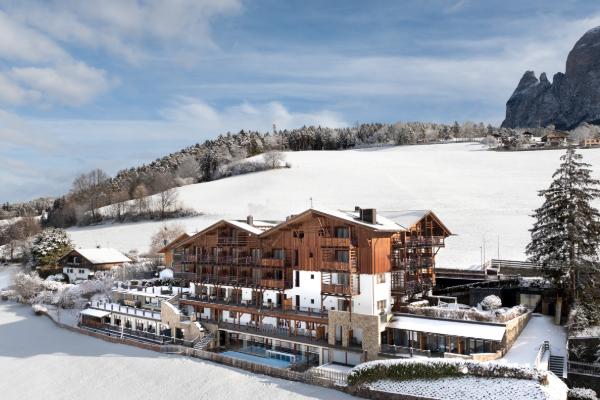 Hotel Emmy - five elements (Völs am Schlern) im Winter