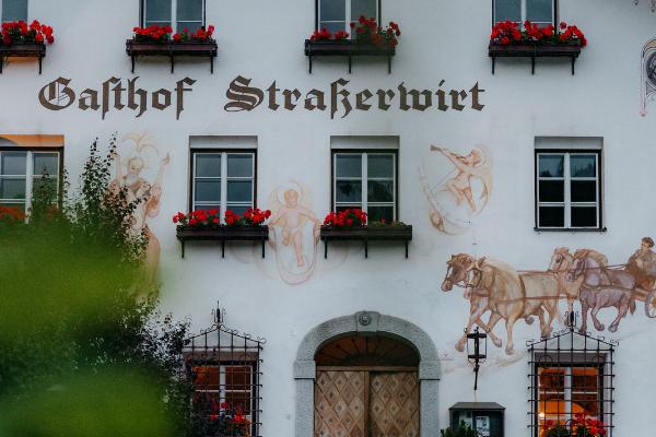 Strasserwirt - Ansitz zu Tirol 