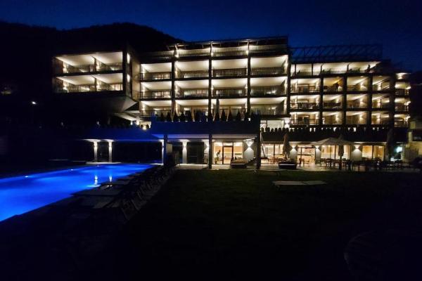 Molaris Lodges (Mühlbach) im Winter